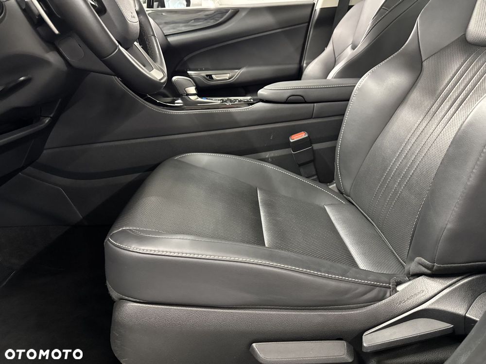 Lexus NX 350h Business AWD - 13