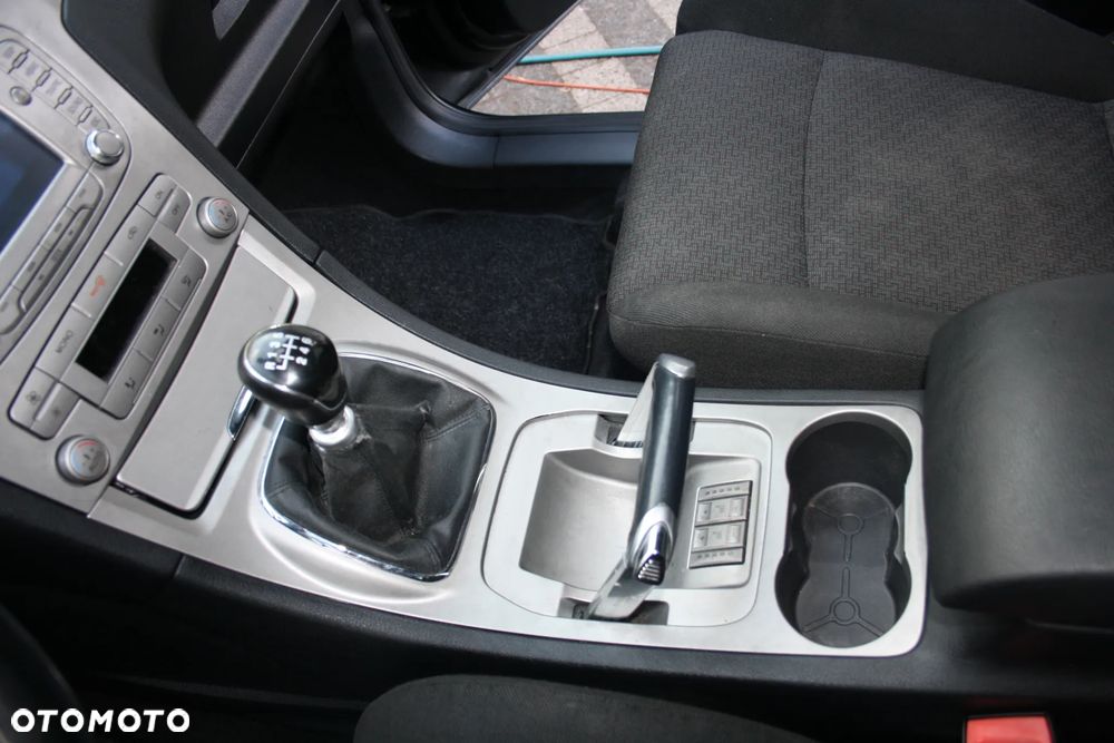 Ford S-Max 2.0 TDCi DPF Titanium - 21