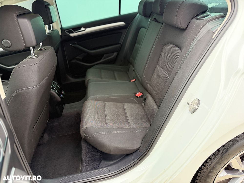 Volkswagen Passat 1.4 TSI ACT (BlueMotion Technology) DSG Comfortline - 23