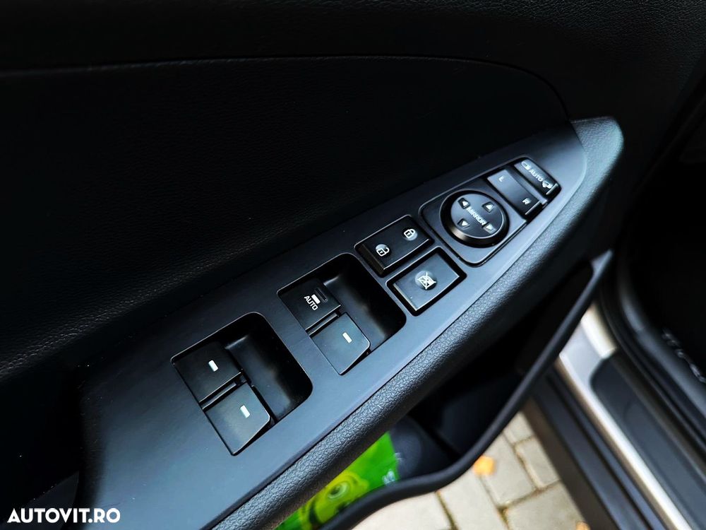 Hyundai Tucson blue 1.7 CRDi 2WD DCT Style - 14