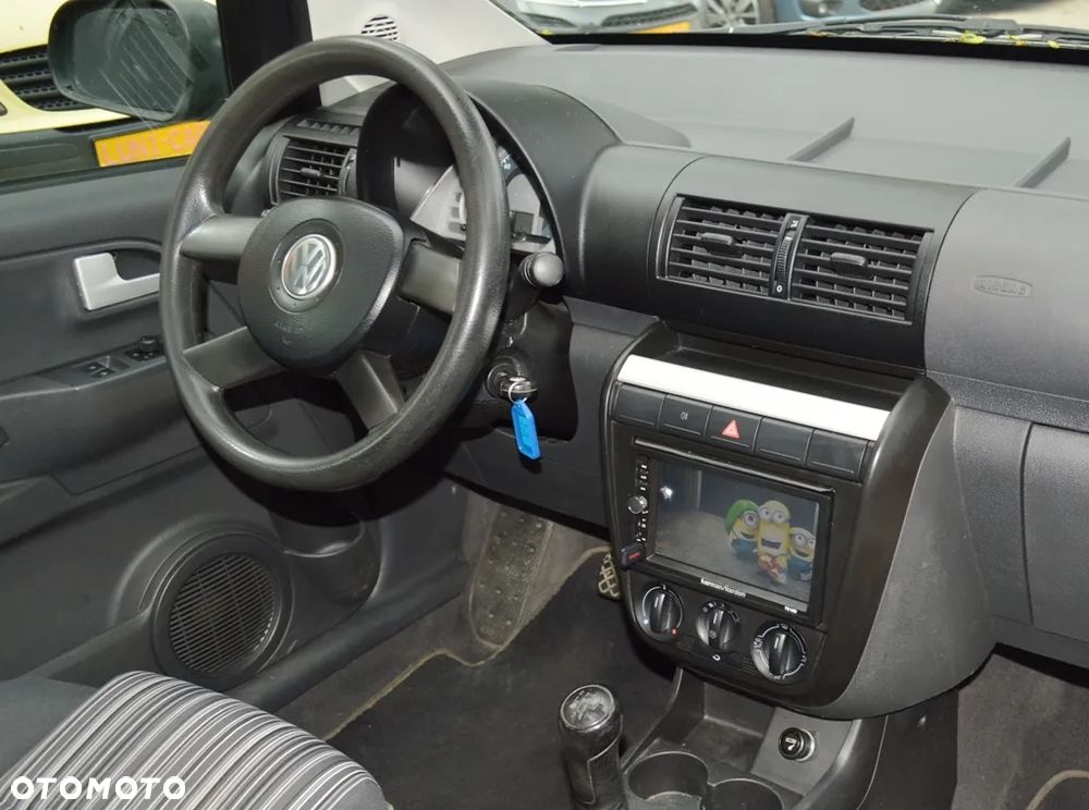 Volkswagen Fox - 35