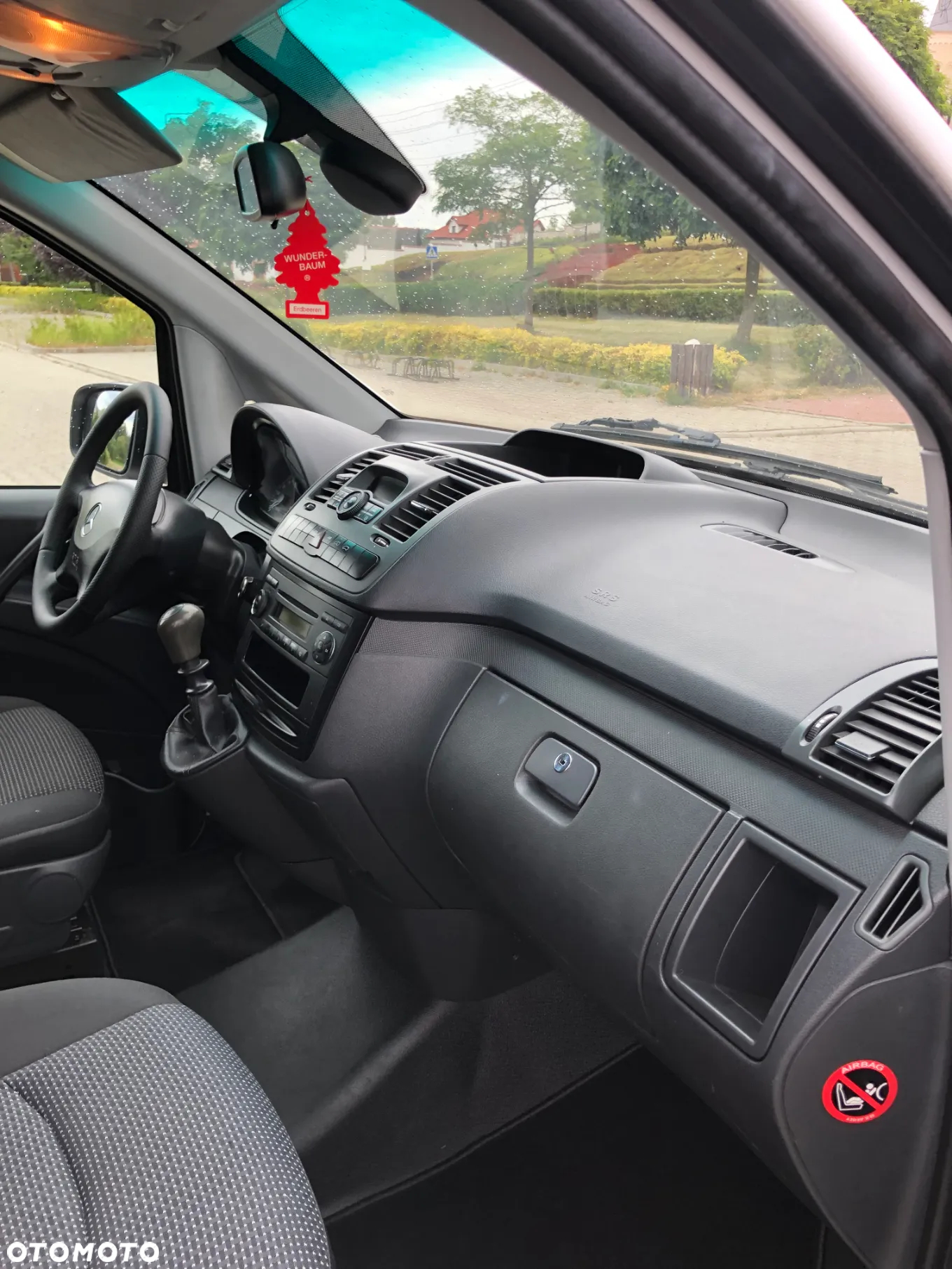 Mercedes-Benz Vito - 23