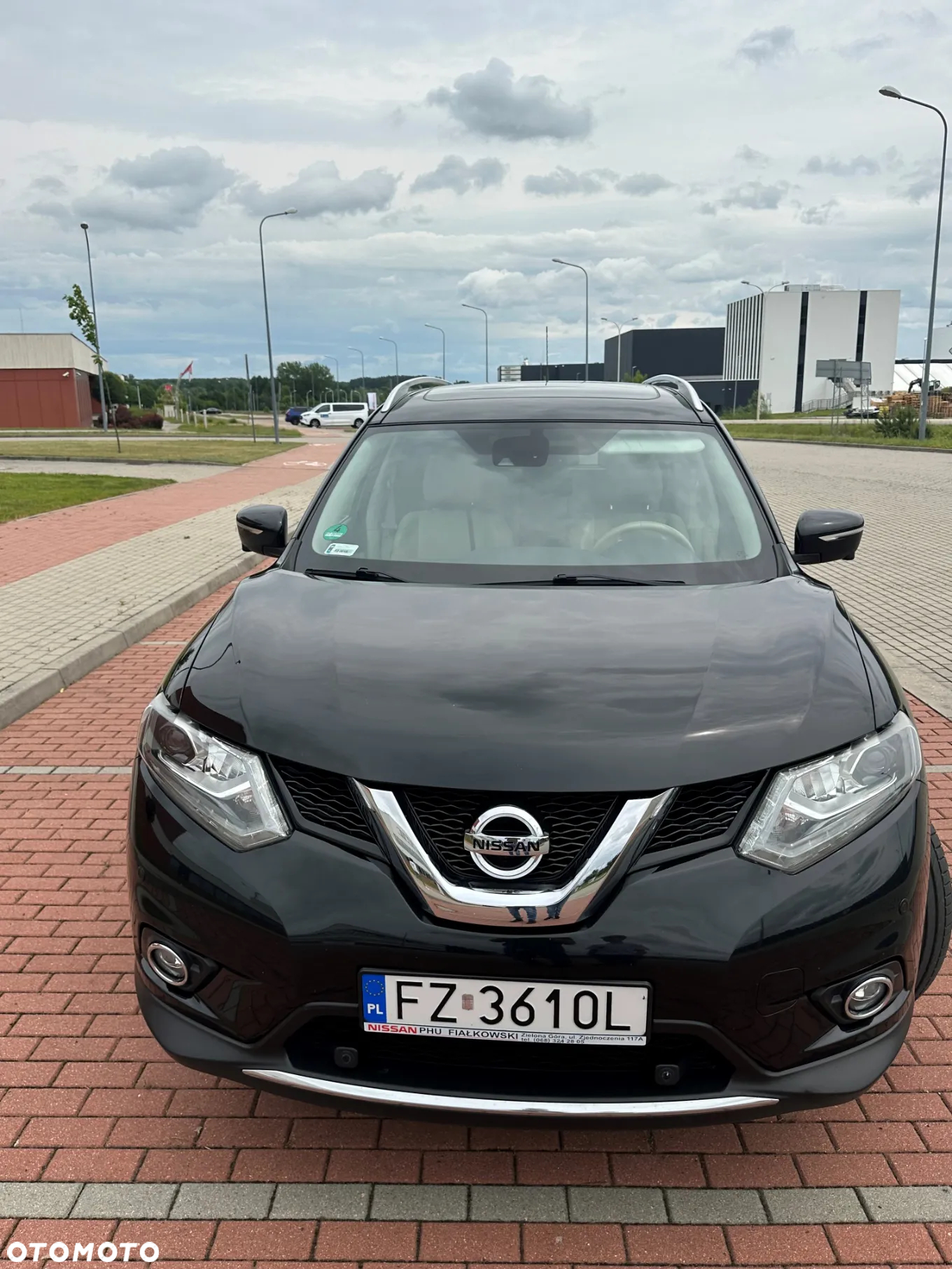 Nissan X-Trail 2.0 dCi Tekna Xtronic 4WD - 2