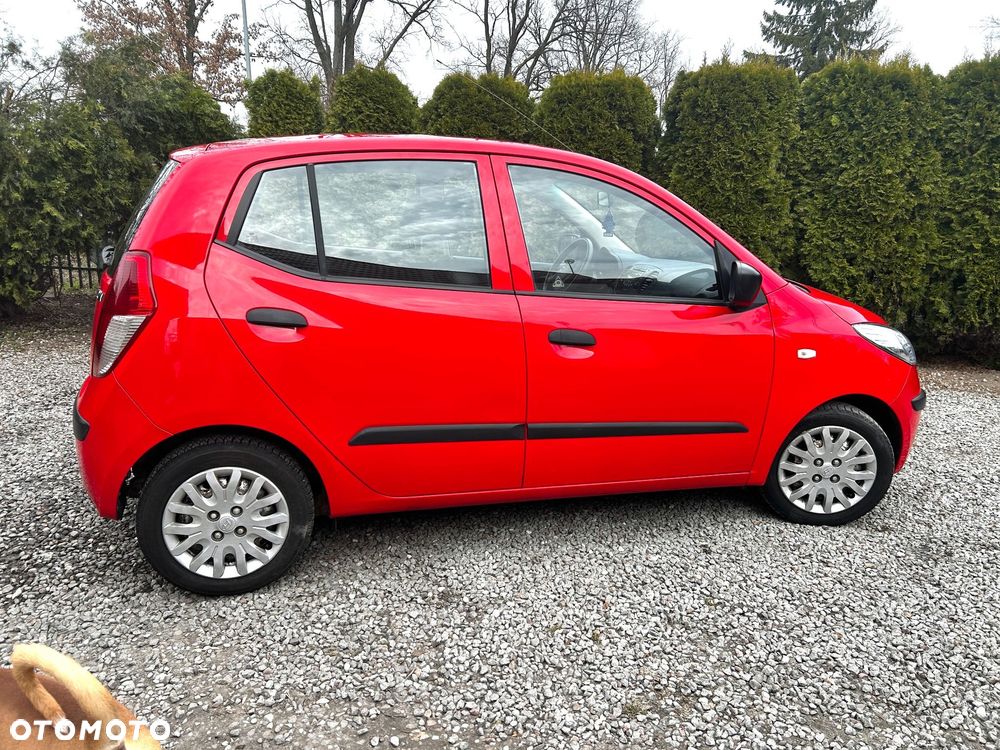 Hyundai i10 1.1 FIFA WM Edition - 7