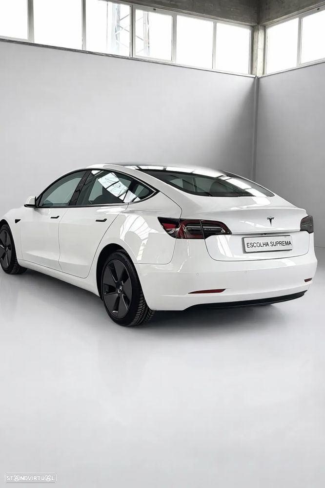 Tesla Model 3 Standard Range Plus RWD - 3