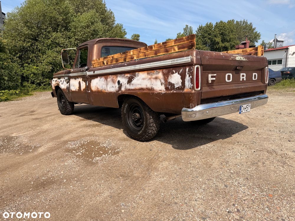 Ford F250 - 4