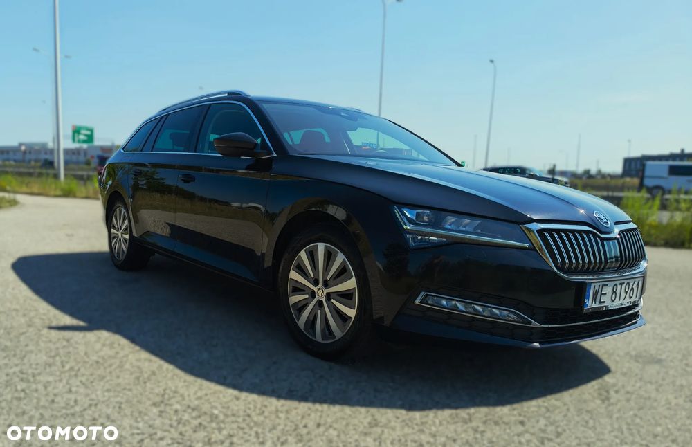 Skoda Superb 2.0 TDI SCR Style DSG - 2