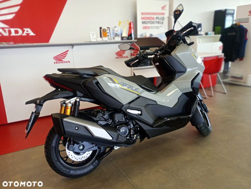 Honda ADV350 - 3