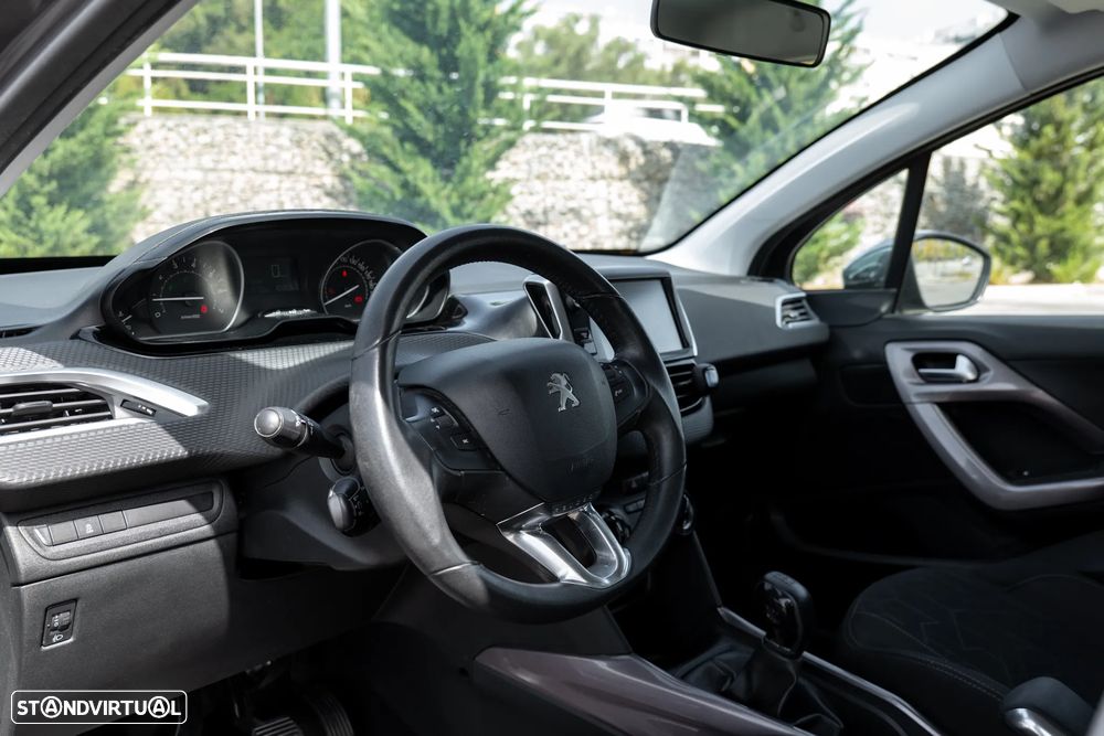 Peugeot 2008 PureTech 82 Active - 9