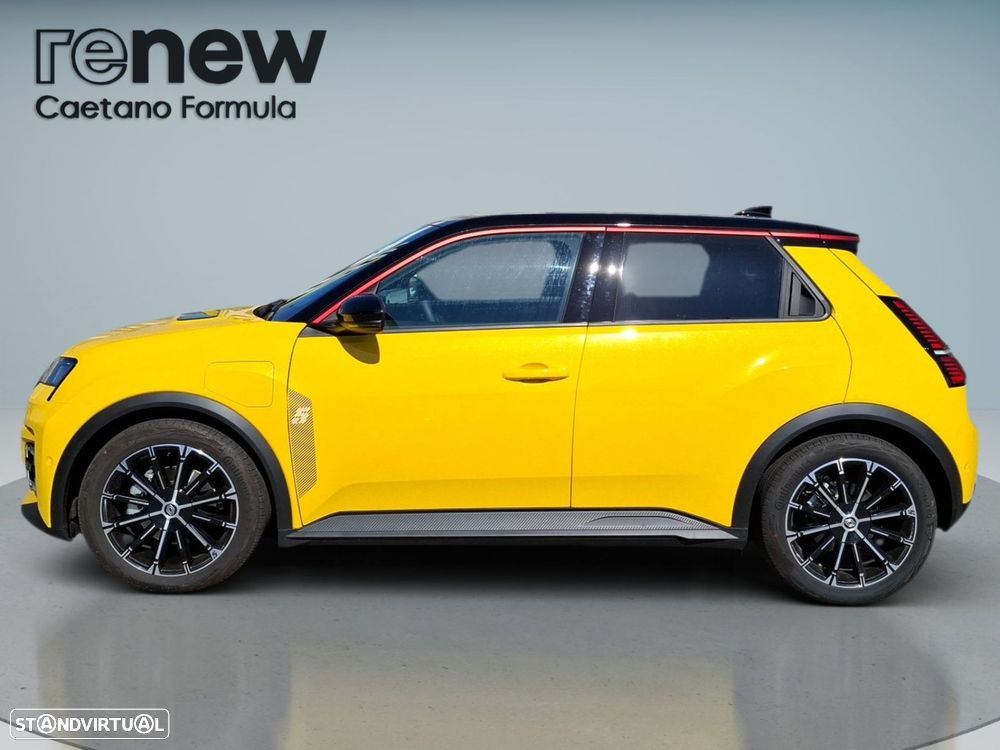 Renault 5 40 kWh Techno Autonomia Urbana — fotografia 5