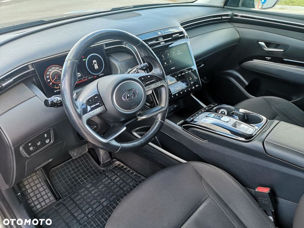 Hyundai Tucson - 16