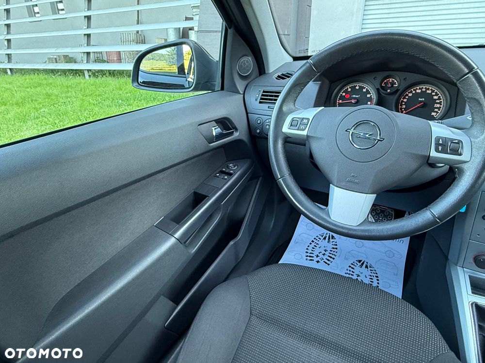 Opel Astra - 27