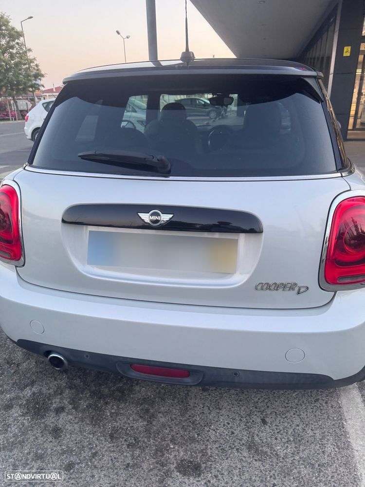 MINI 3 Portas Cooper D Auto - 10