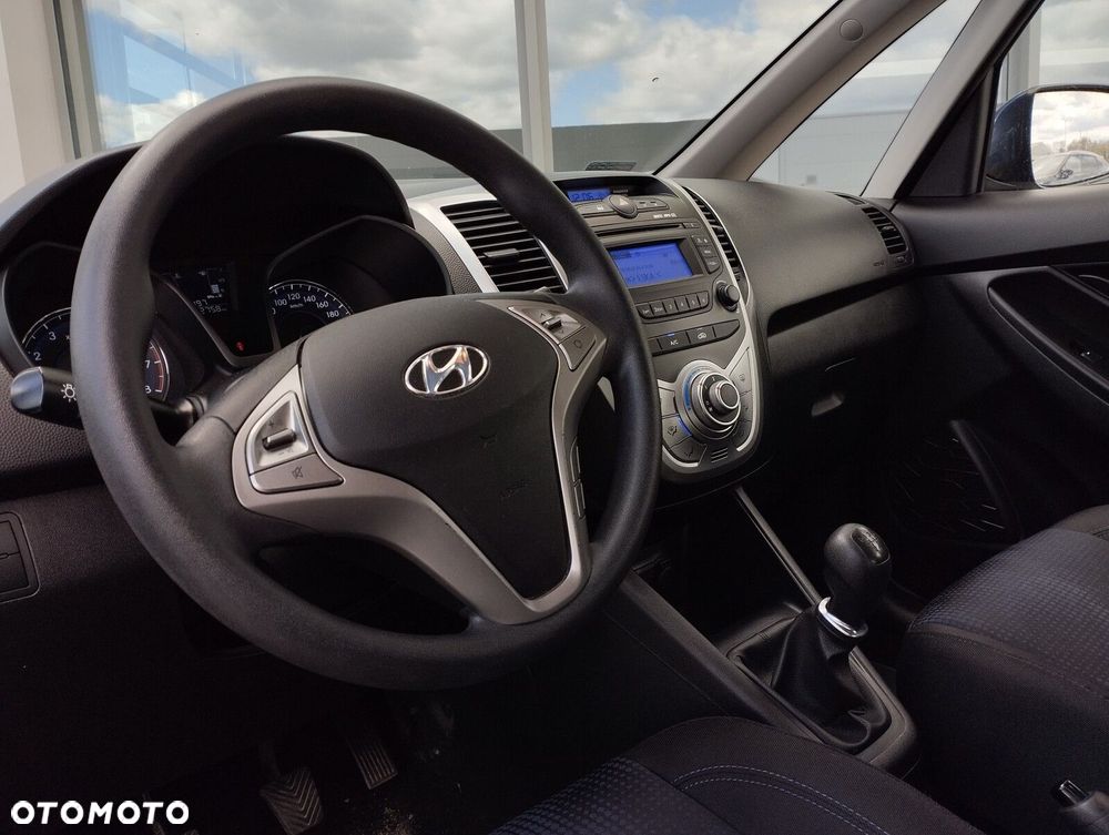Hyundai ix20 - 3