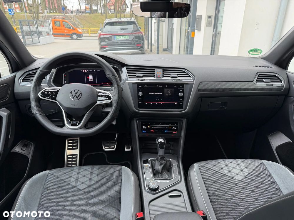 Volkswagen Tiguan Allspace 2.0 TDI SCR 4Motion DSG R-Line - 4
