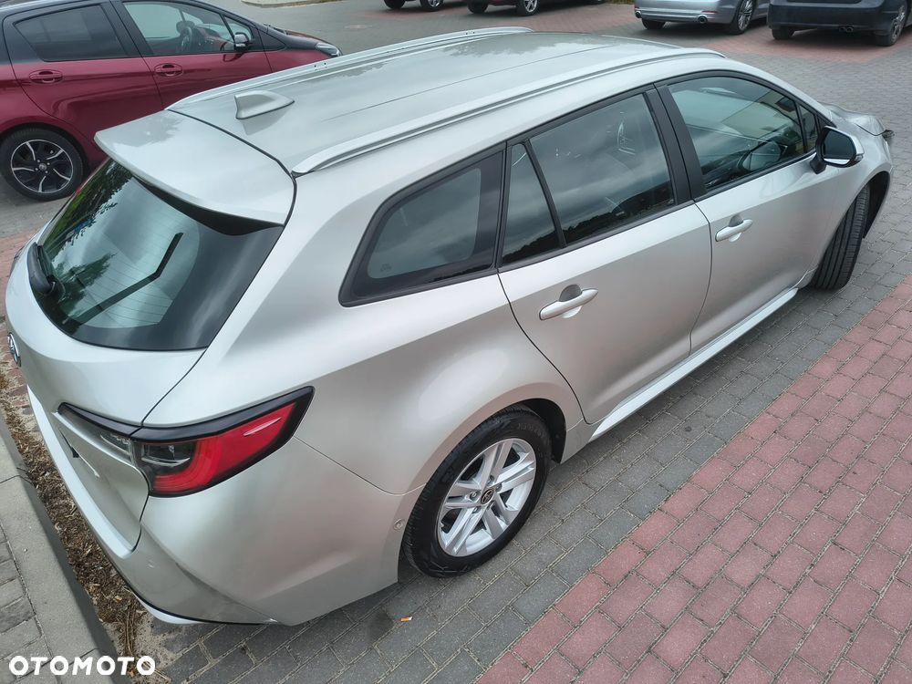 Toyota Corolla - 8