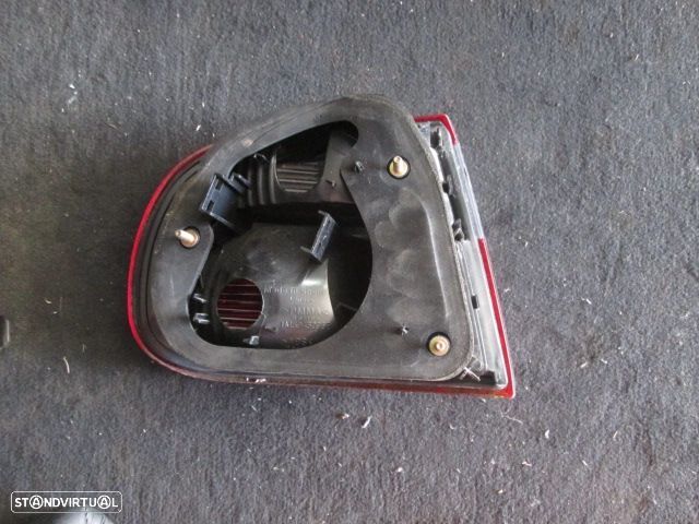 Farol Tras 1M5945096B SEAT TOLEDO 2002 4P DRT - 5
