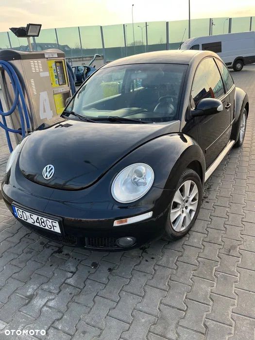 Volkswagen New Beetle 2.0 - 1