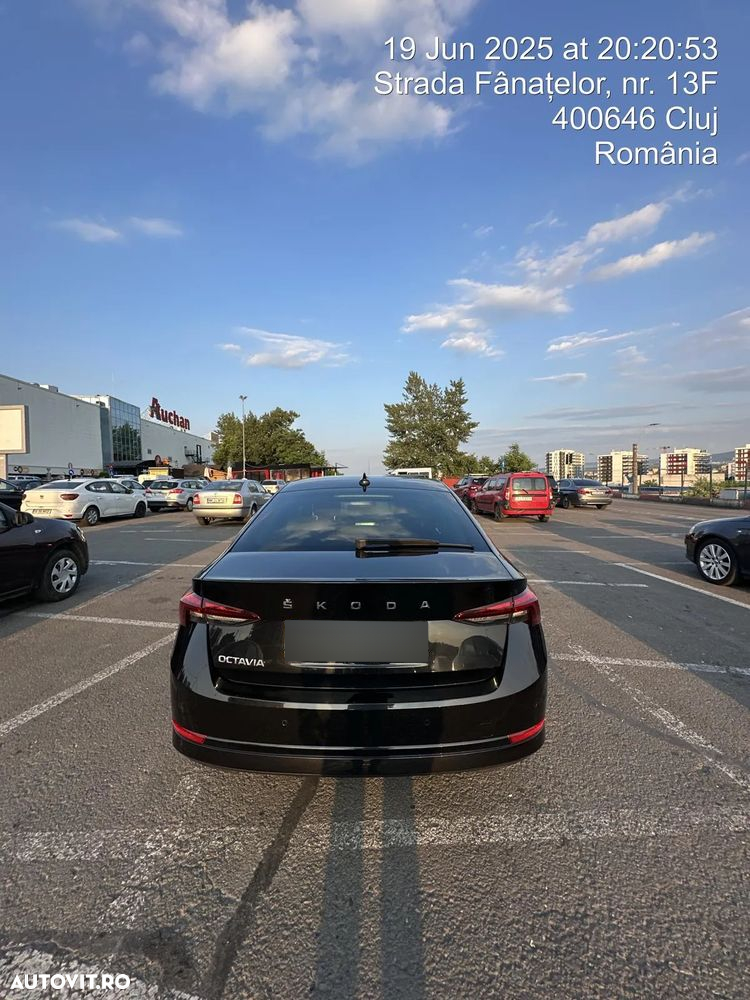 Skoda Octavia 2.0 TDI DSG Ambition - 17