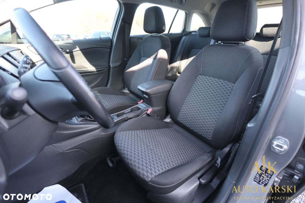 Opel Astra - 33