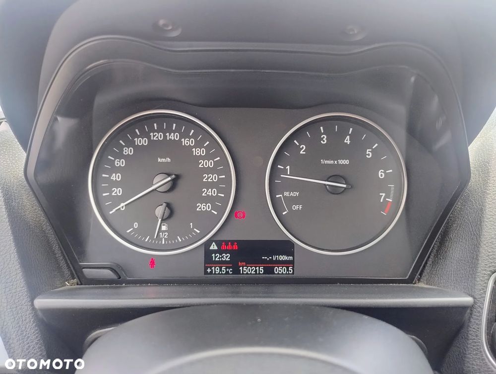 BMW Seria 1 114i - 8