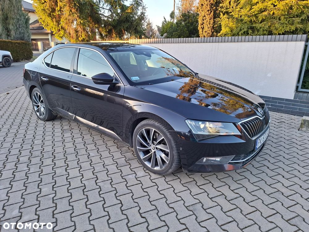 Skoda Superb 2.0 TDI L&K DSG - 33