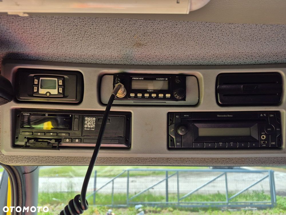 Mercedes-Benz atego - 16