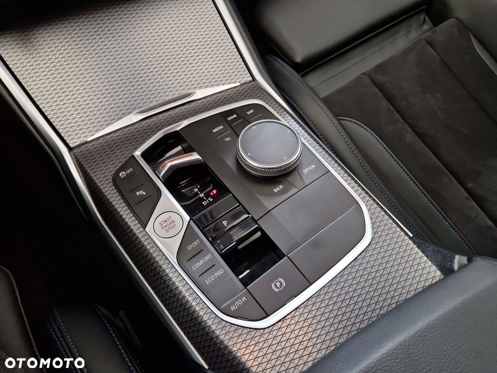 BMW Seria 3 320d xDrive mHEV M Sport sport - 17