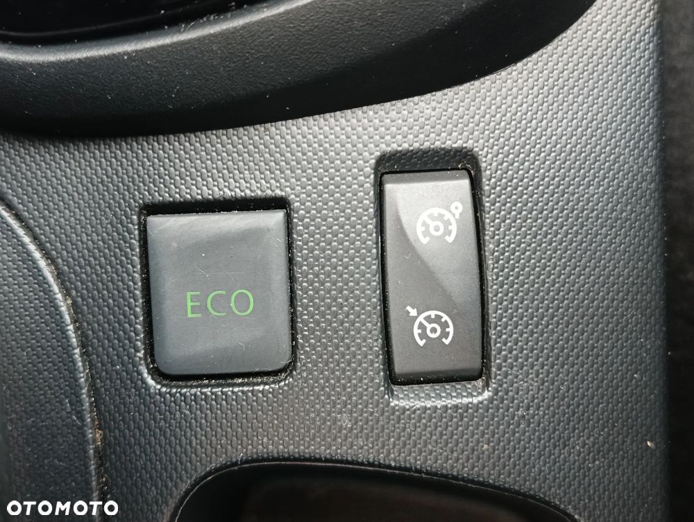 Renault Captur ENERGY dCi 90 EDC XMOD - 34
