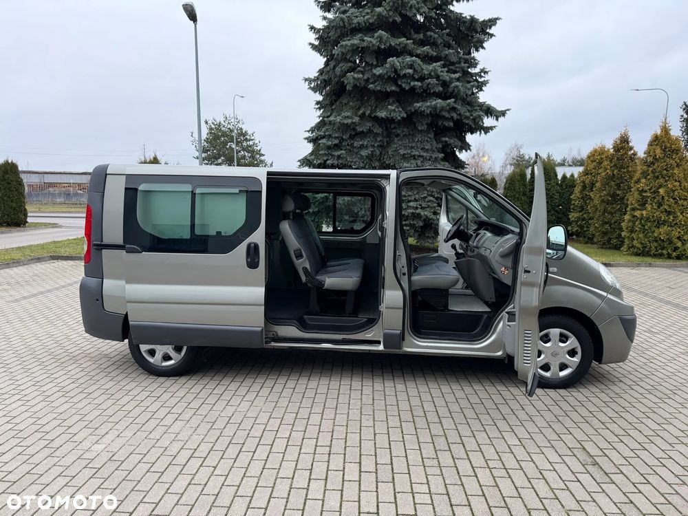 Renault Trafic L1H1 Passenger Lux - 11