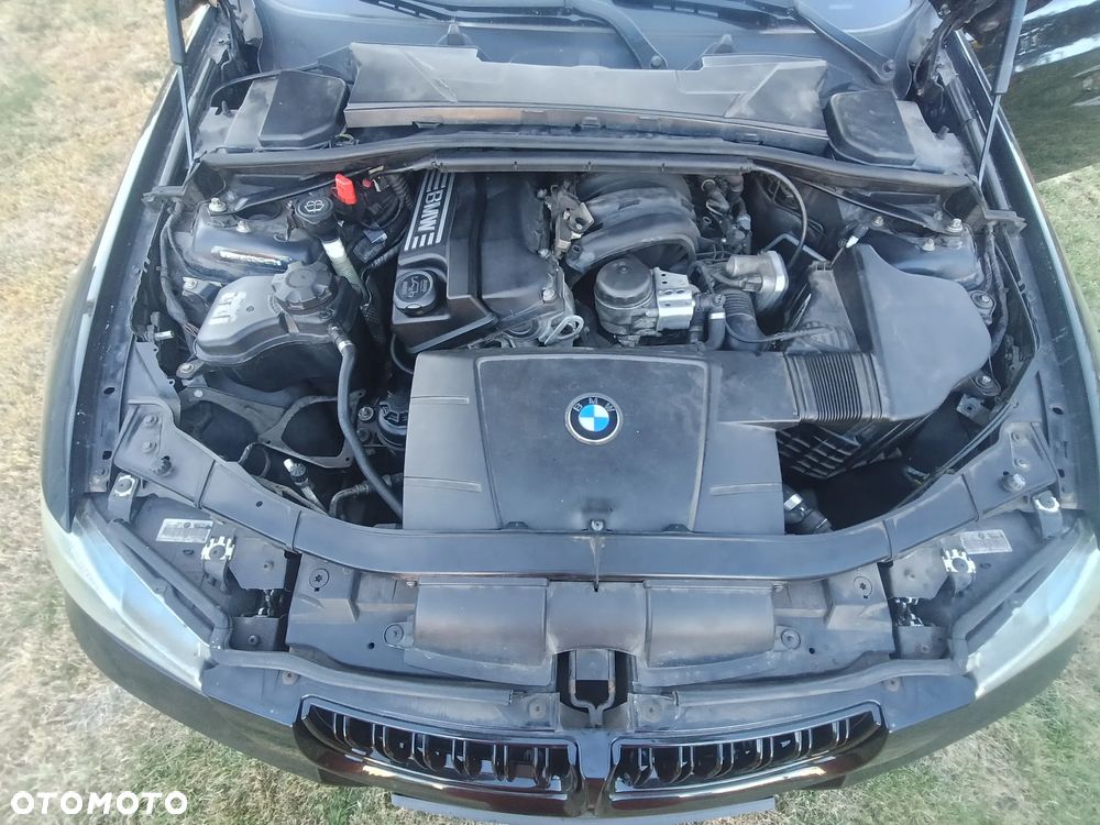 BMW Seria 3 - 12