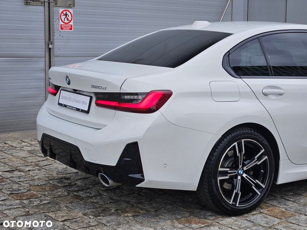 BMW Seria 3 - 17