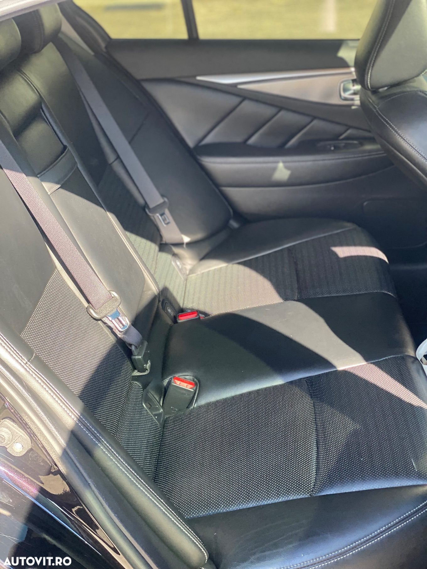 Infiniti Q50 - 10