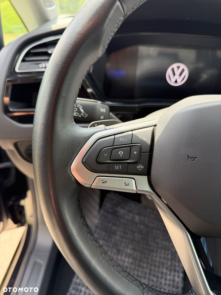 Volkswagen Touran 1.5 TSI EVO Comfortline Plus DSG - 10