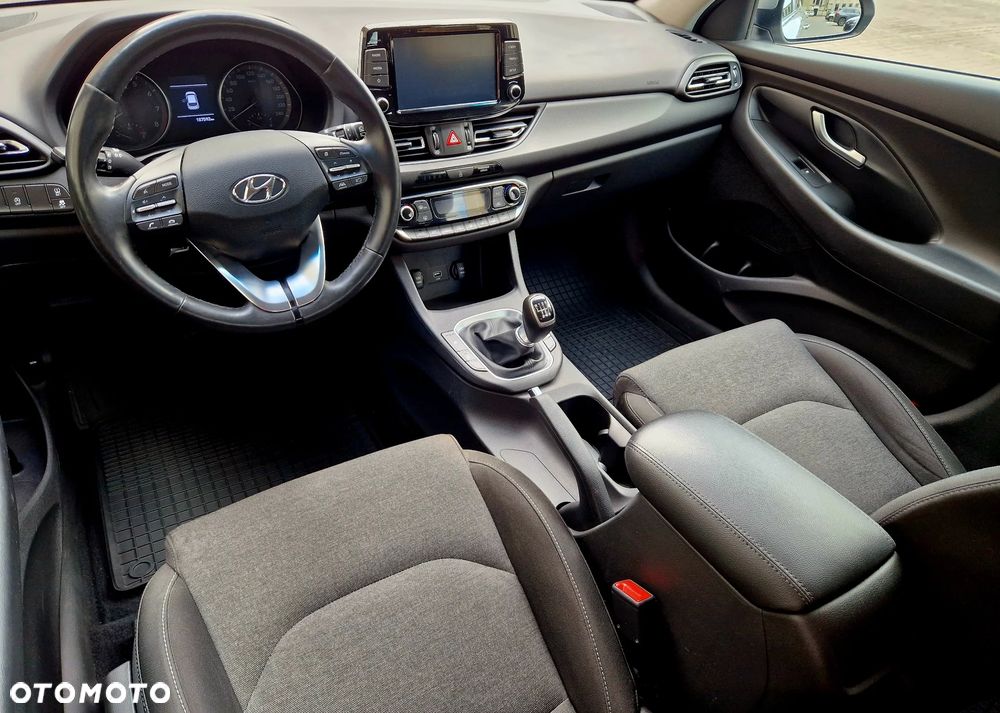 Hyundai i30 1.5 DPI Comfort - 16