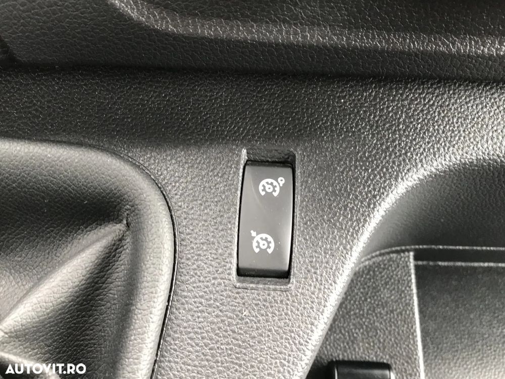 Nissan INTERSTAR / NV400 / MASTER / MOVANO - 30