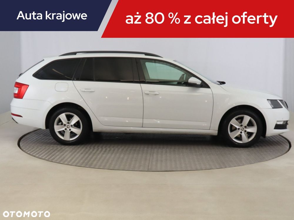 Skoda Octavia - 8