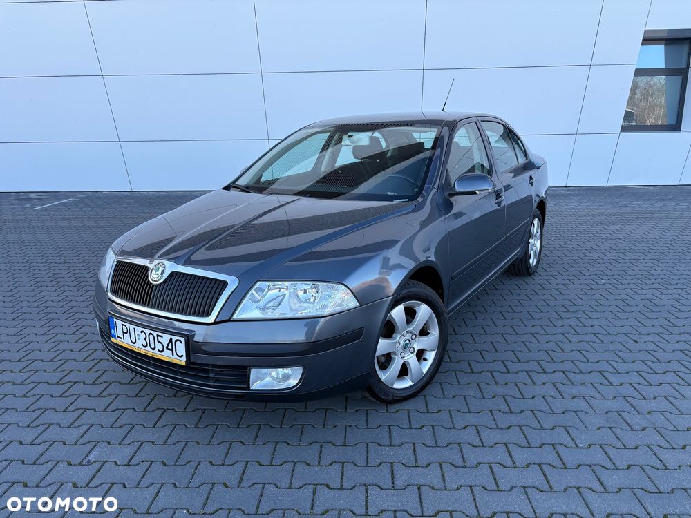 Skoda Octavia 1.6 Ambiente - 1
