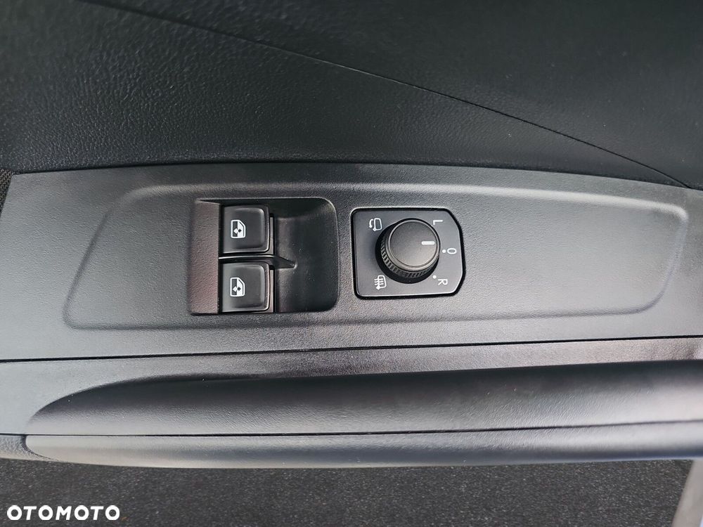 Skoda Fabia - 24