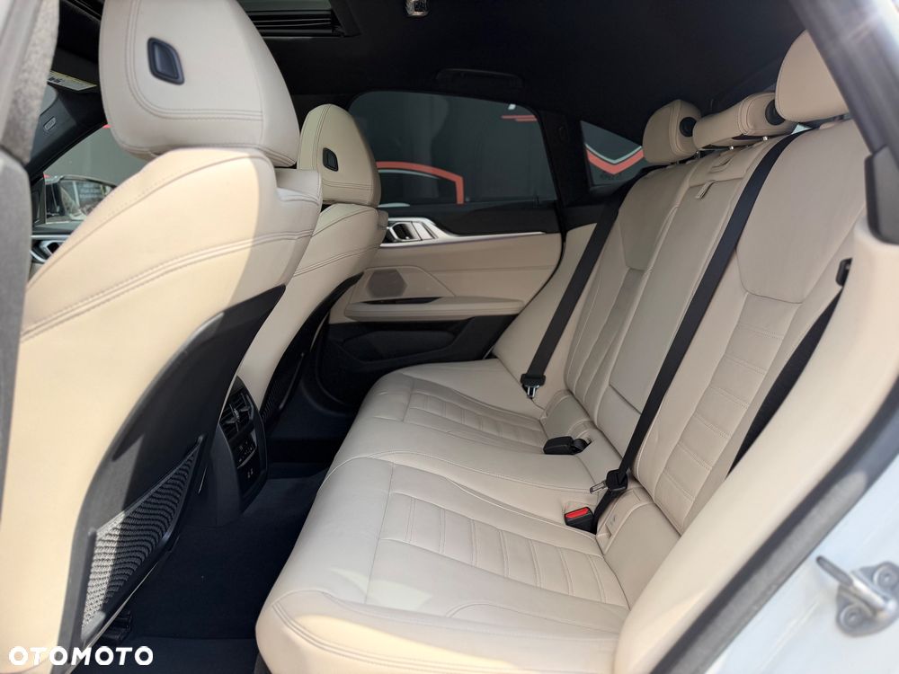 BMW Seria 4 430i xDrive M Sport - 34