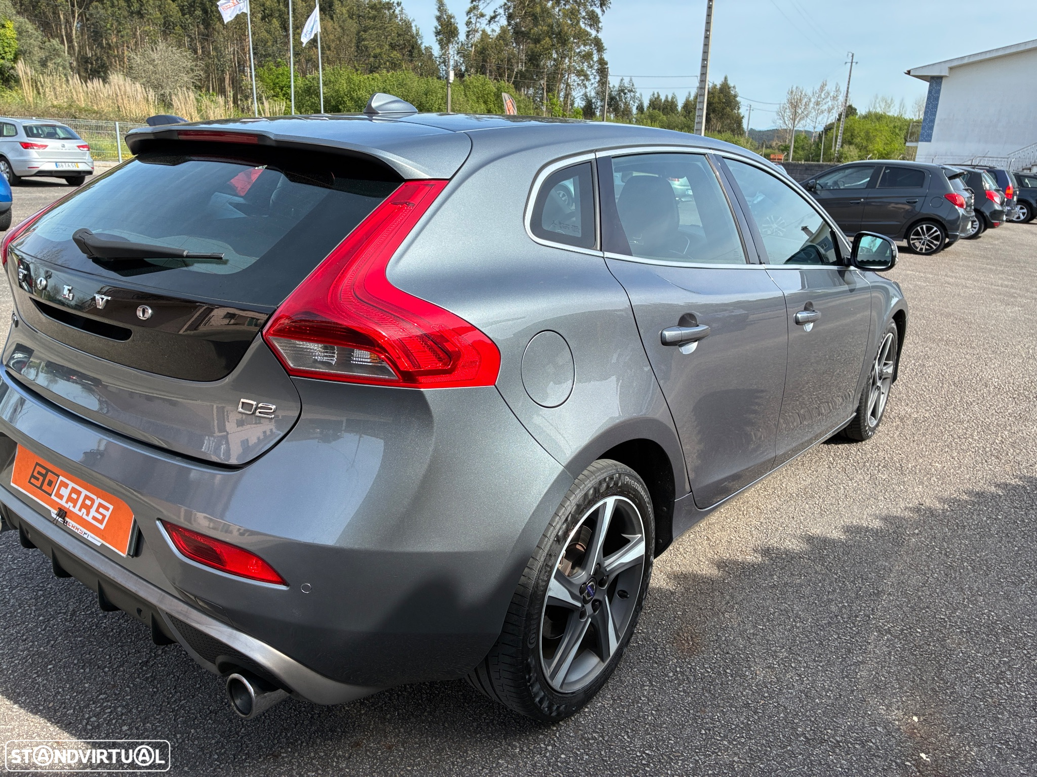 Volvo V40 1.6 D2 R-Design Momentum - 9