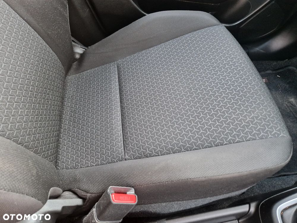 Suzuki Swift 1.2 Premium Plus - 30