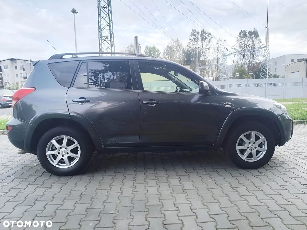 Toyota RAV4 2.2 D-4D Sol 180 - 9