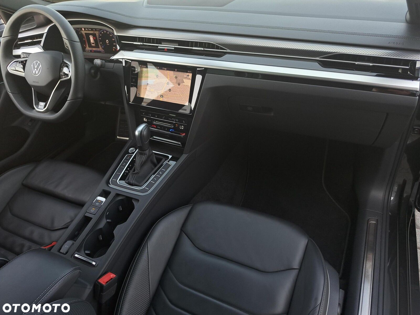 Volkswagen Arteon 2.0 TDI R-Line DSG - 10