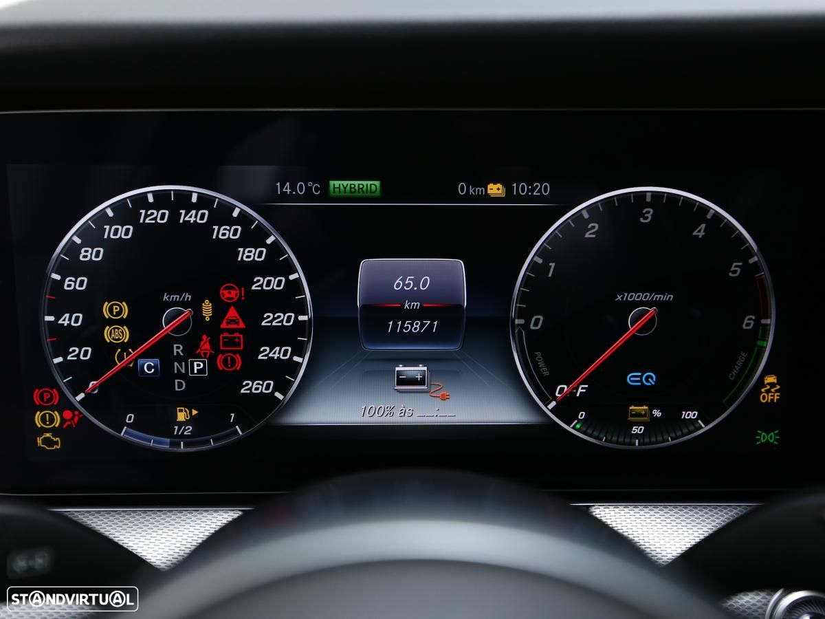 Mercedes-Benz E 300 de AMG Line - 24