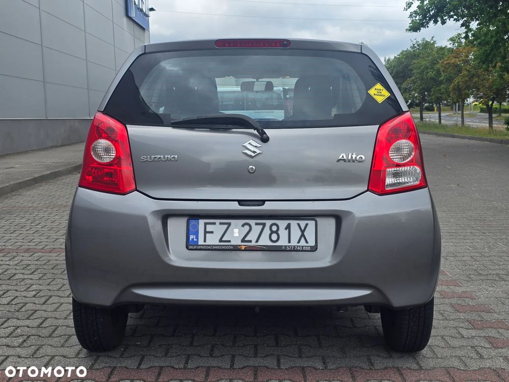 Suzuki Alto - 4