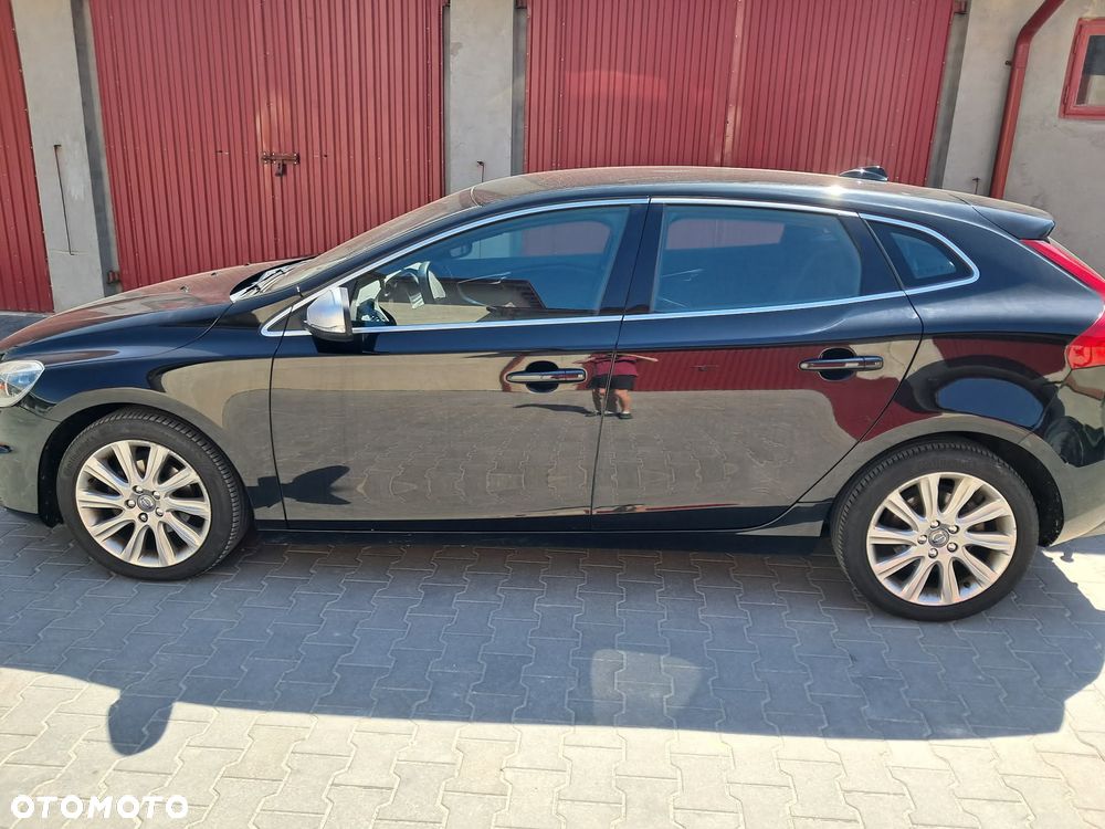 Volvo V40 D2 Drive-E R-Design Momentum - 7