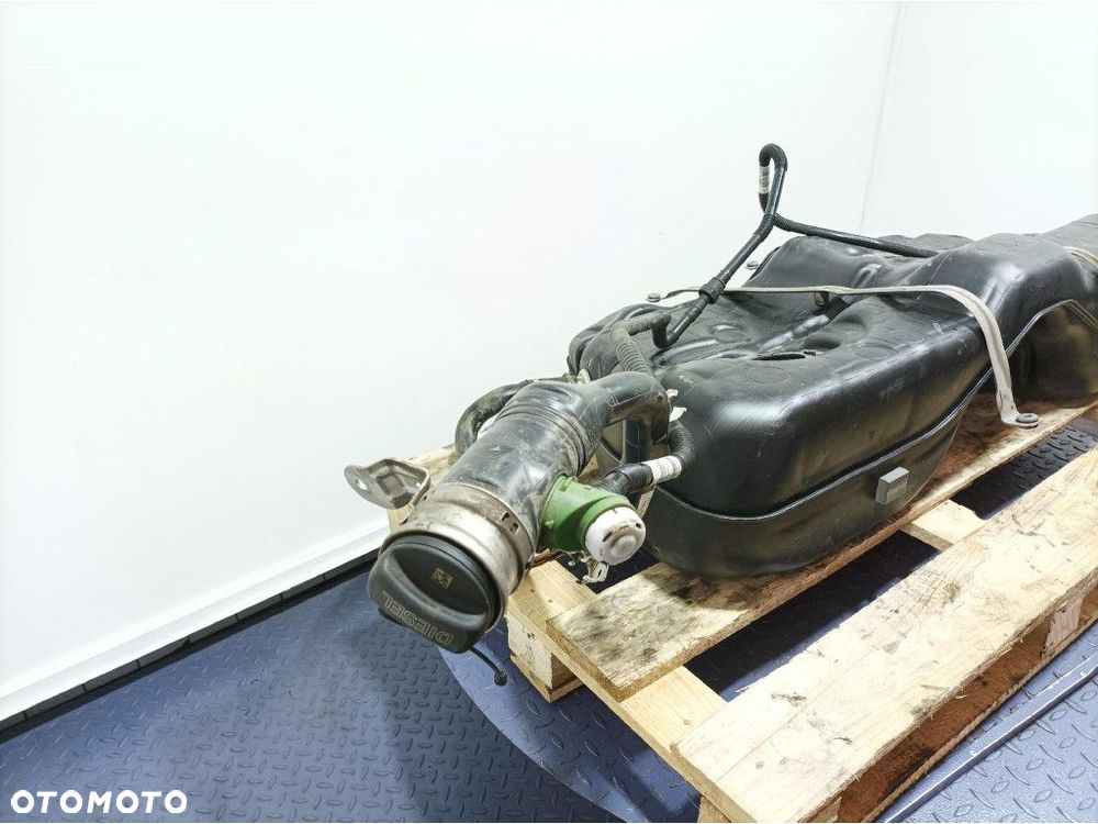 BMW 7 G11 G12 LCI 3.0D 320 KM ZBIORNIK BAK PALIWA DIESEL 7487610 - 5