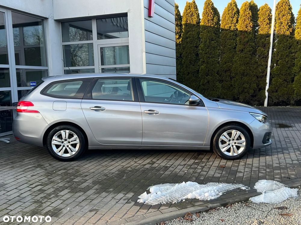 Peugeot 308 - 5