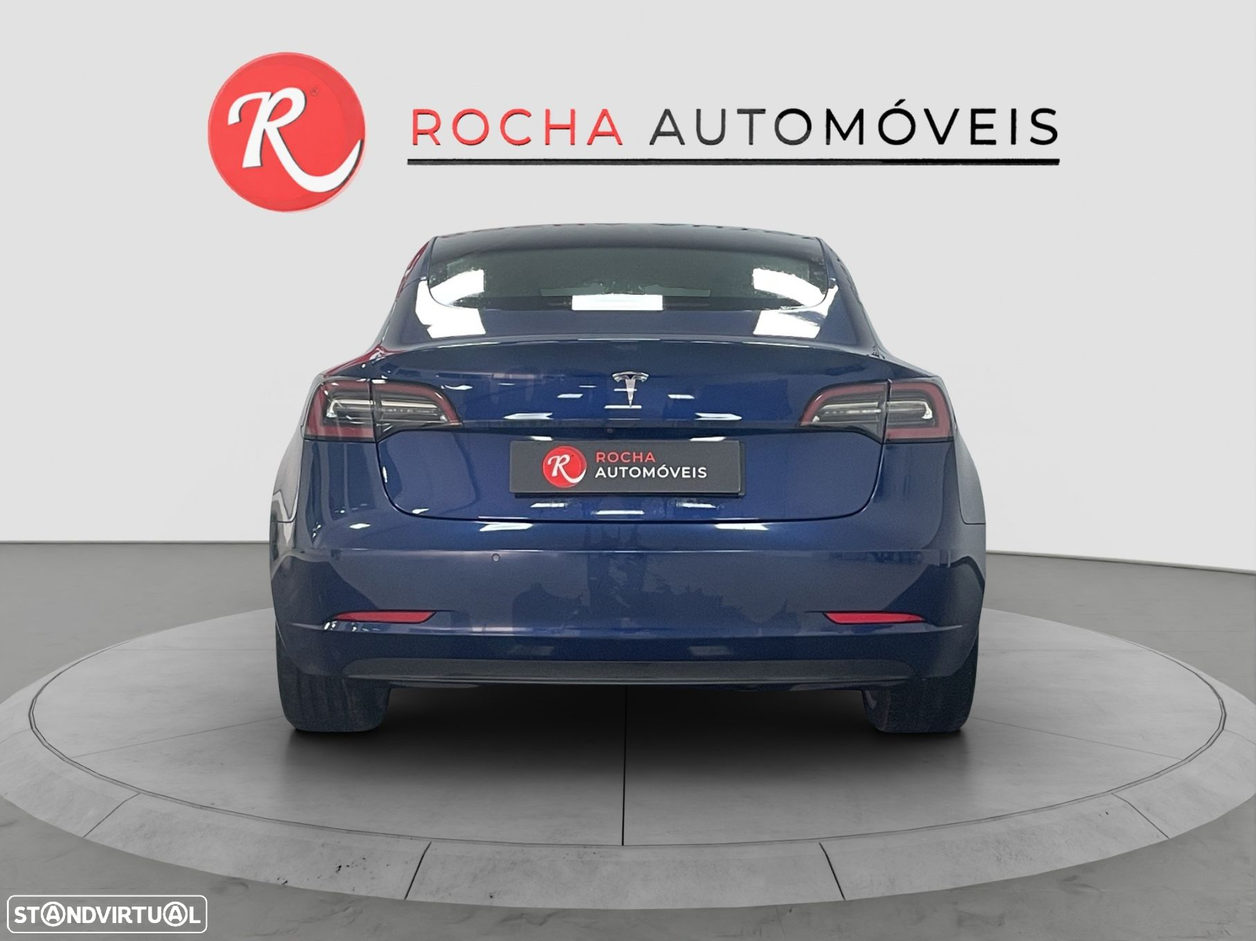 Tesla Model 3 - 4